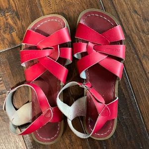 Salt Water Sandals red